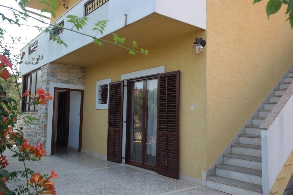 Apartment Lavanda زادار الغرفة الصورة