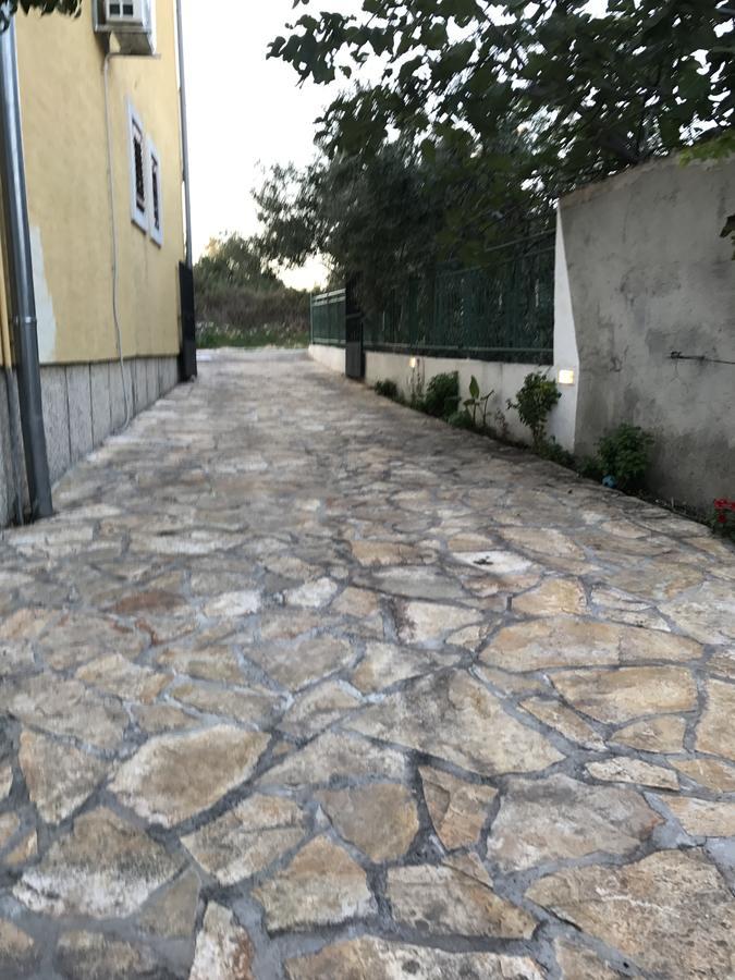 Apartment Lavanda زادار المظهر الخارجي الصورة